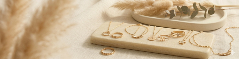 Personalized Jewelry- friendship jewelry collection at  Bestie Keepsake